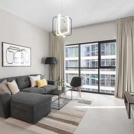 Silkhaus Design 1Bdr With Burj Khalifa View In New Tower Daire Dubai Dış mekan fotoğraf