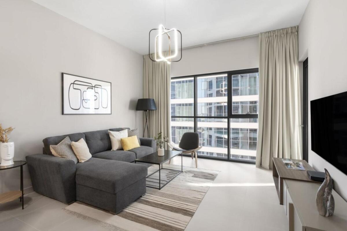 Silkhaus Design 1Bdr With Burj Khalifa View In New Tower Daire Dubai Dış mekan fotoğraf